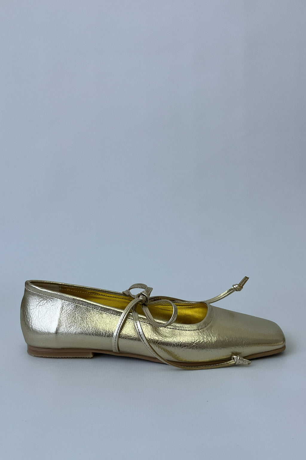 Kadın Bağcıklı Babet Bale - Gold