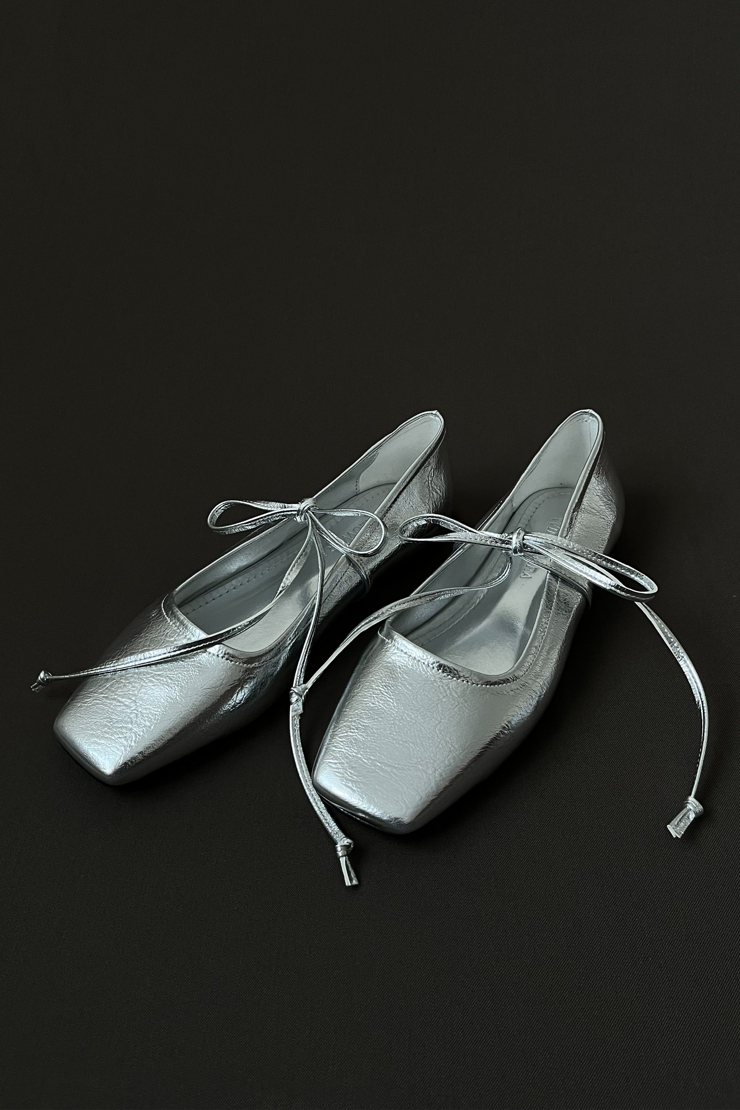 Kadın Bağcıklı Babet Bale - Gümüş