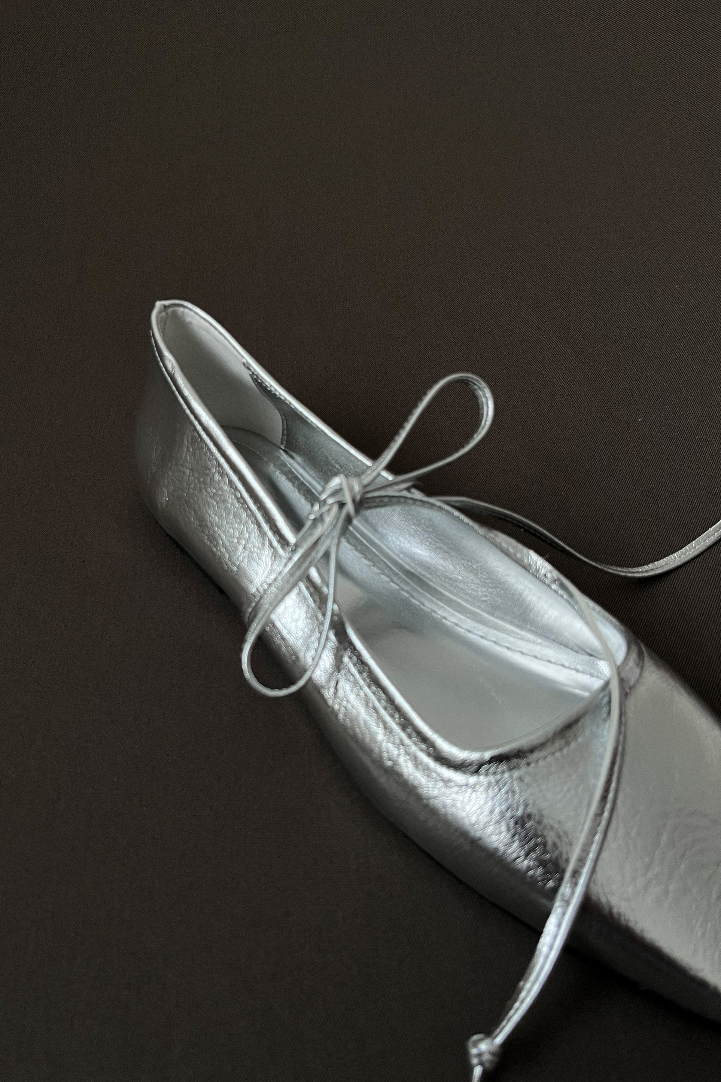 Kadın Bağcıklı Babet Bale - Gümüş