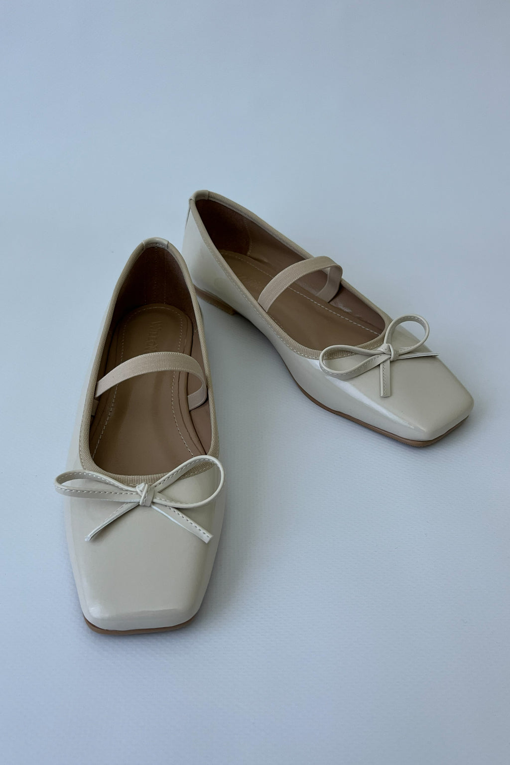 Kadın Rugan Lastikli Babet Fame - Bej